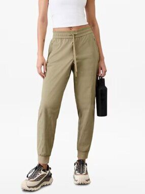 Athleta Trekkie Relaxed Mid-rise Jogger - S